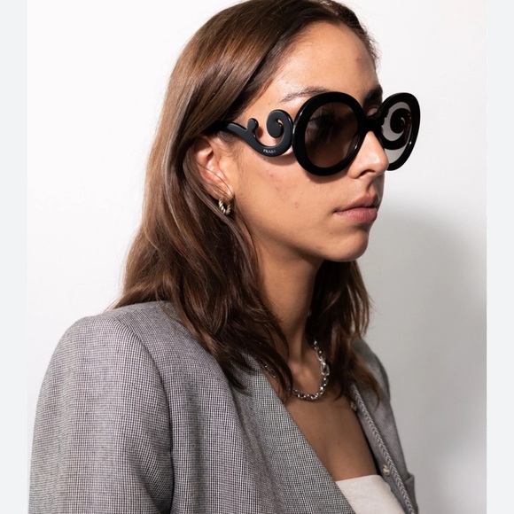 Prada Black Round Sunglasses - Picture 2 of 14